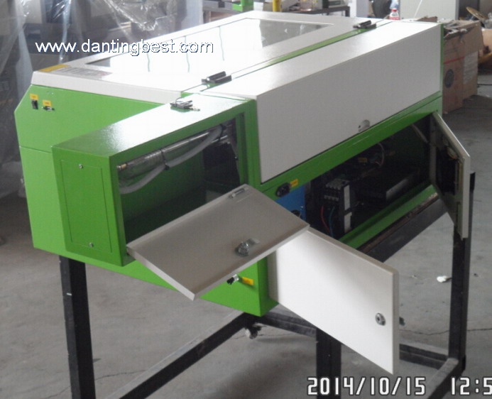 Small Desktop High-Precision Laser Engraving Machine